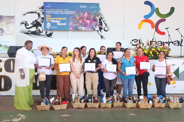 MinAgricultura celebra el Día de las Mujeres Rurales en Chaparral, Tolima